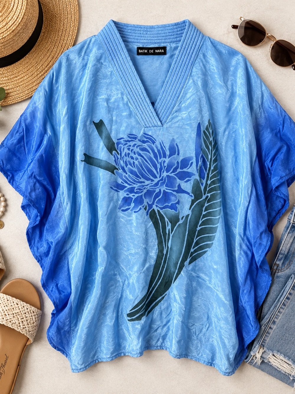 Batik De Nara Blue Floral Batik Kaftan Tunic Top V-Neck Oversized Boho